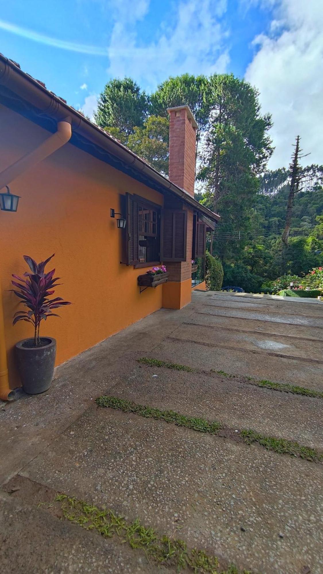 Chales Leopoldo Em Monte Verde Exterior photo
